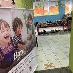 Bazar beneficente da Apae Manaus arrecada recursos para projetos sociais
