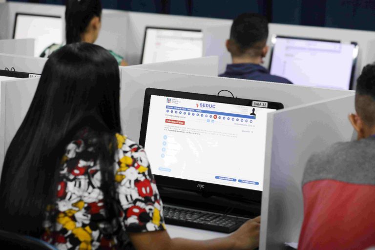 Seduc-AM libera vagas para exame supletivo eletrônico