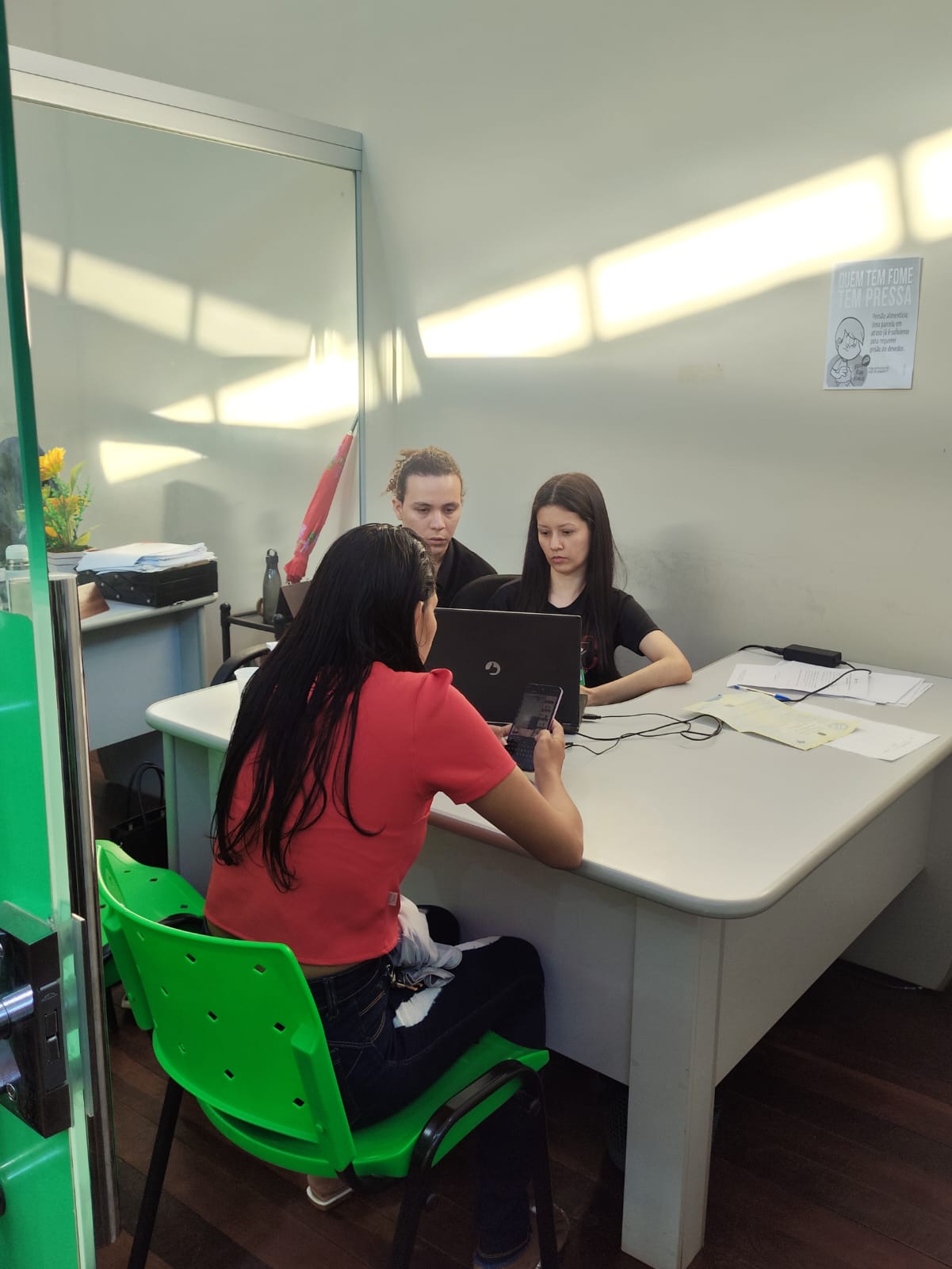 Estudantes de Direito ganham experiência prática com projeto da Defensoria