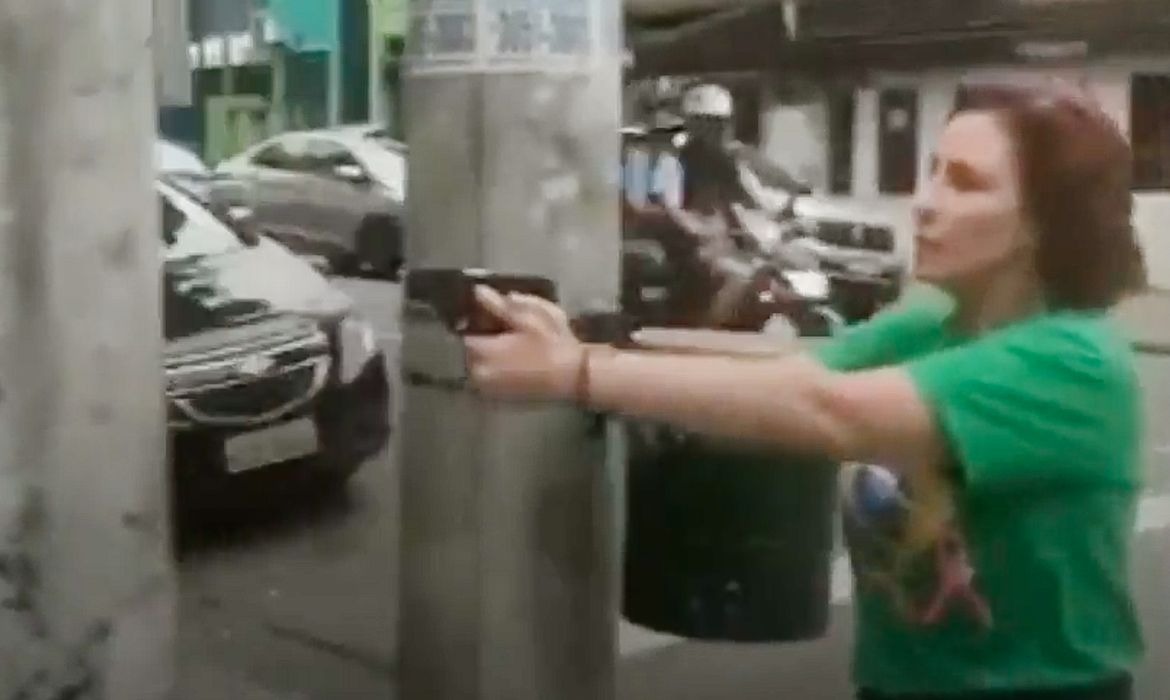 Prisão por indenização