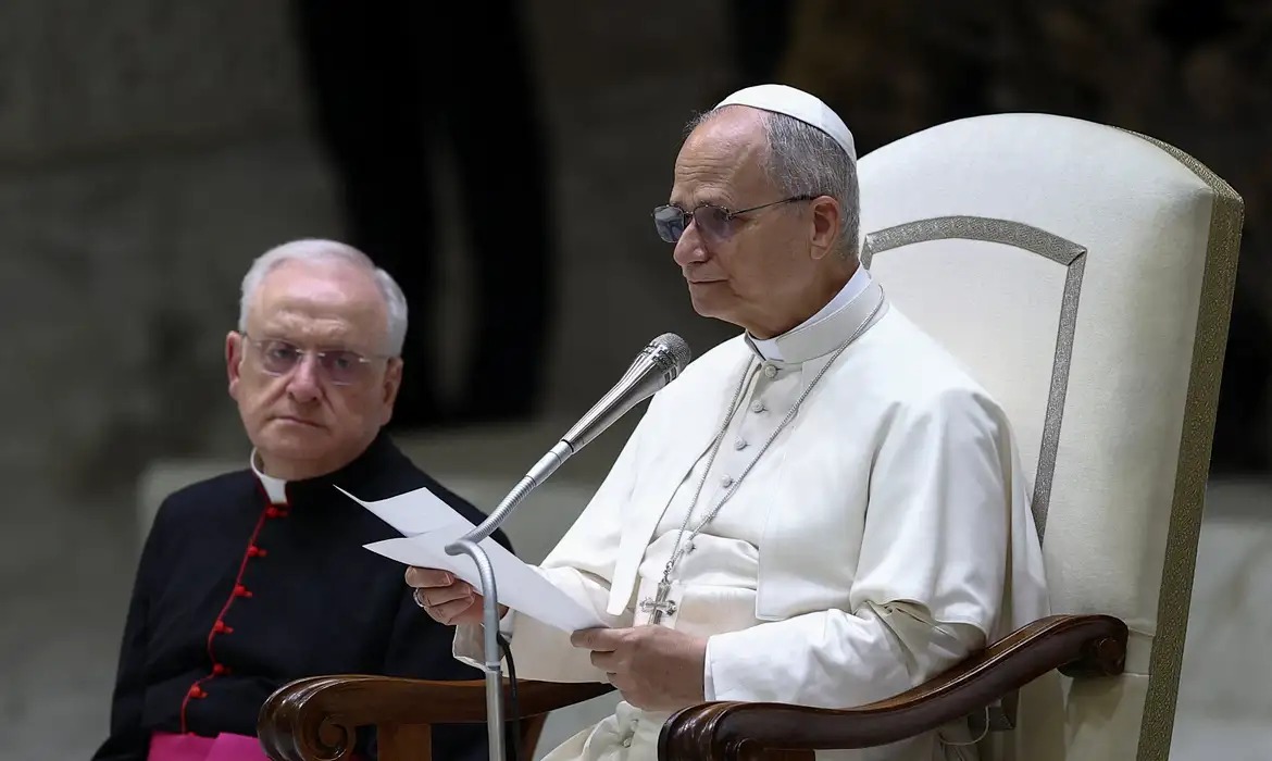 Papa destaca dimensão ética da crise migratória