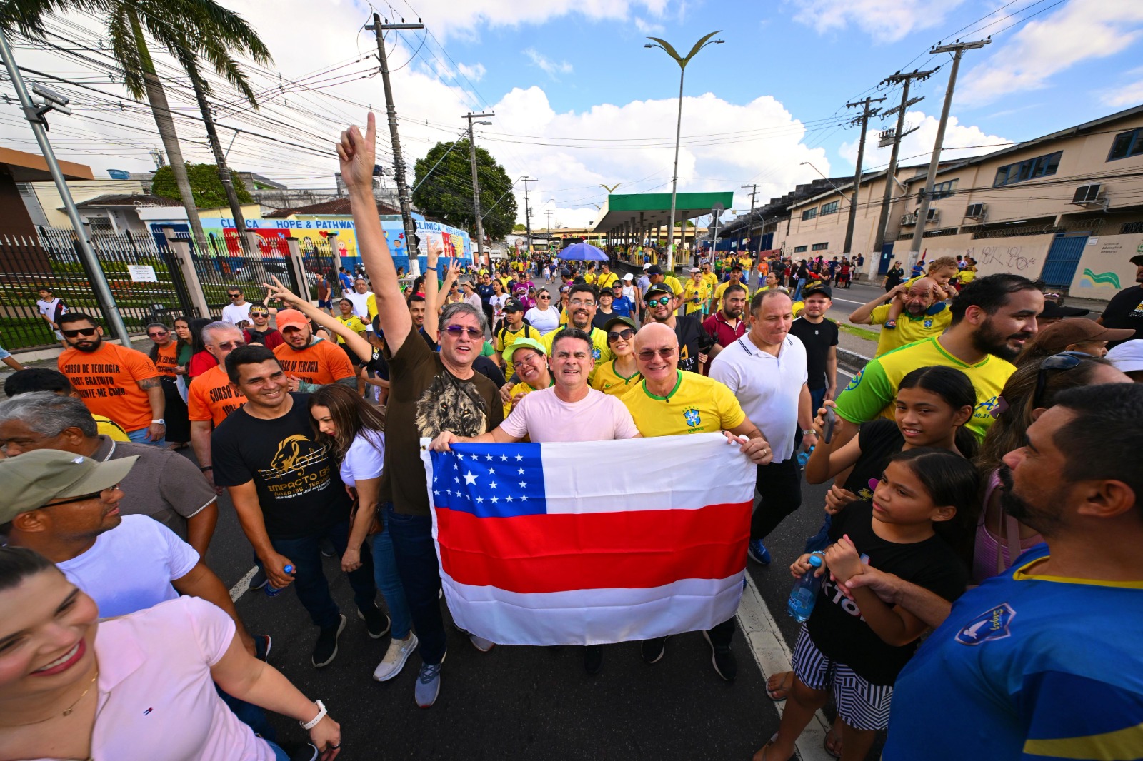 David Almeida participa de uma das maiores manifestações de fé do Norte