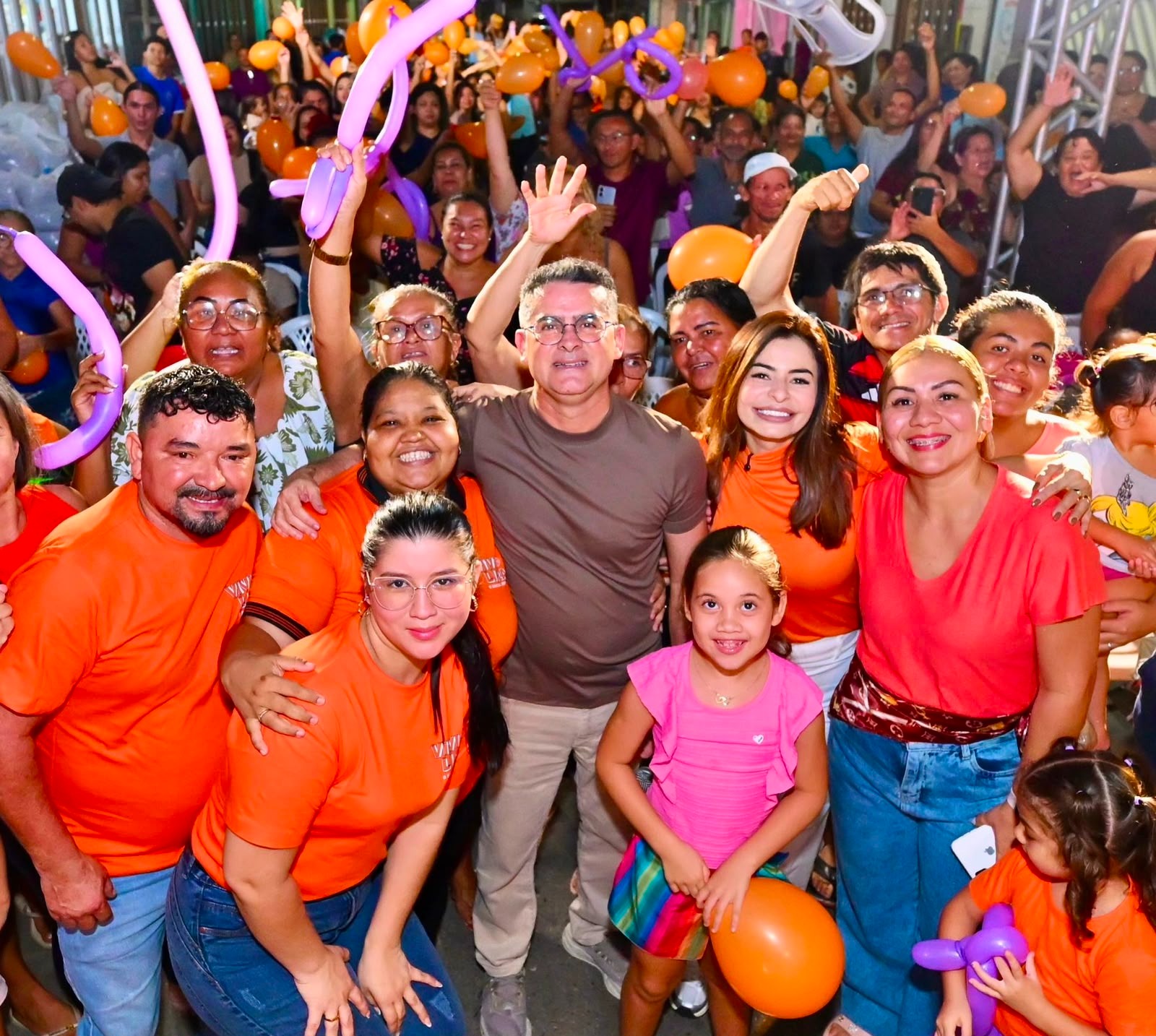 Compensa recebe destaque em encontro de David Almeida com moradores