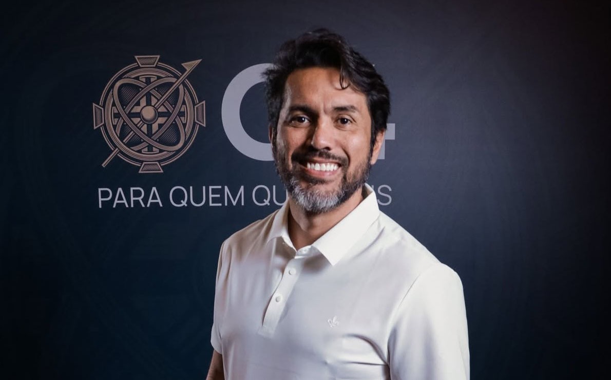 Jack Serafim analisa Eleições 2026 no Holofote Play