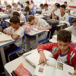 Cidadania ganha espaço no currículo escolar brasileiro