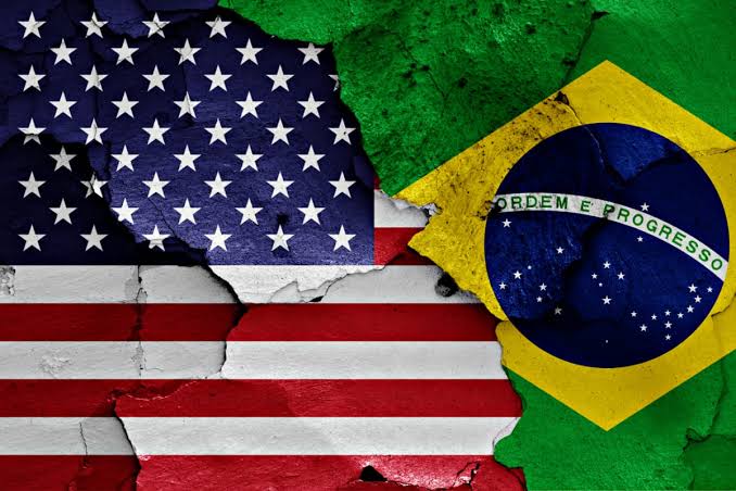 Brasil avalia resposta à tarifa americana