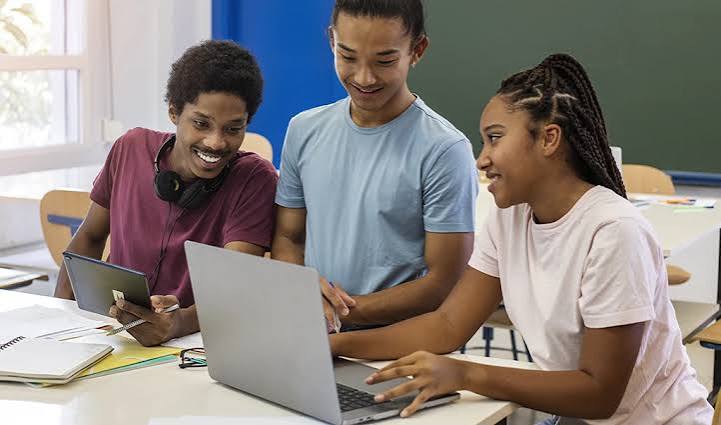 MEC lança formação para fortalecer educação em tempo integral