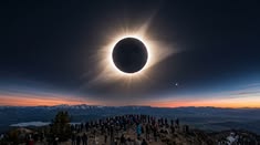 Eclipse solar total escurece céu da Islândia