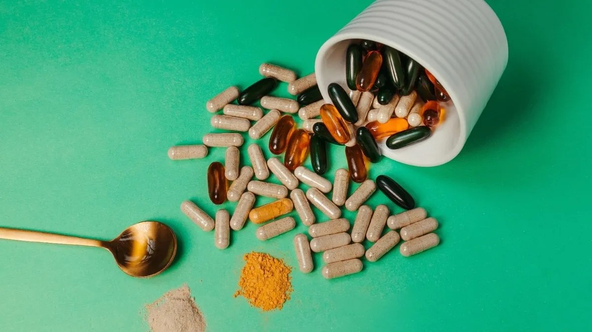 Anvisa proíbe suplementos Newfit e Shark Pro