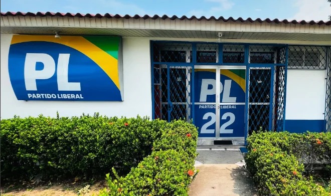 TRE-AM cobra devolução de recursos do PL