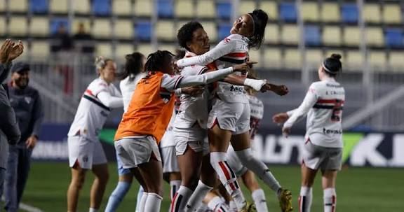 Nove times brigam por cinco vagas no Brasileirão Feminino