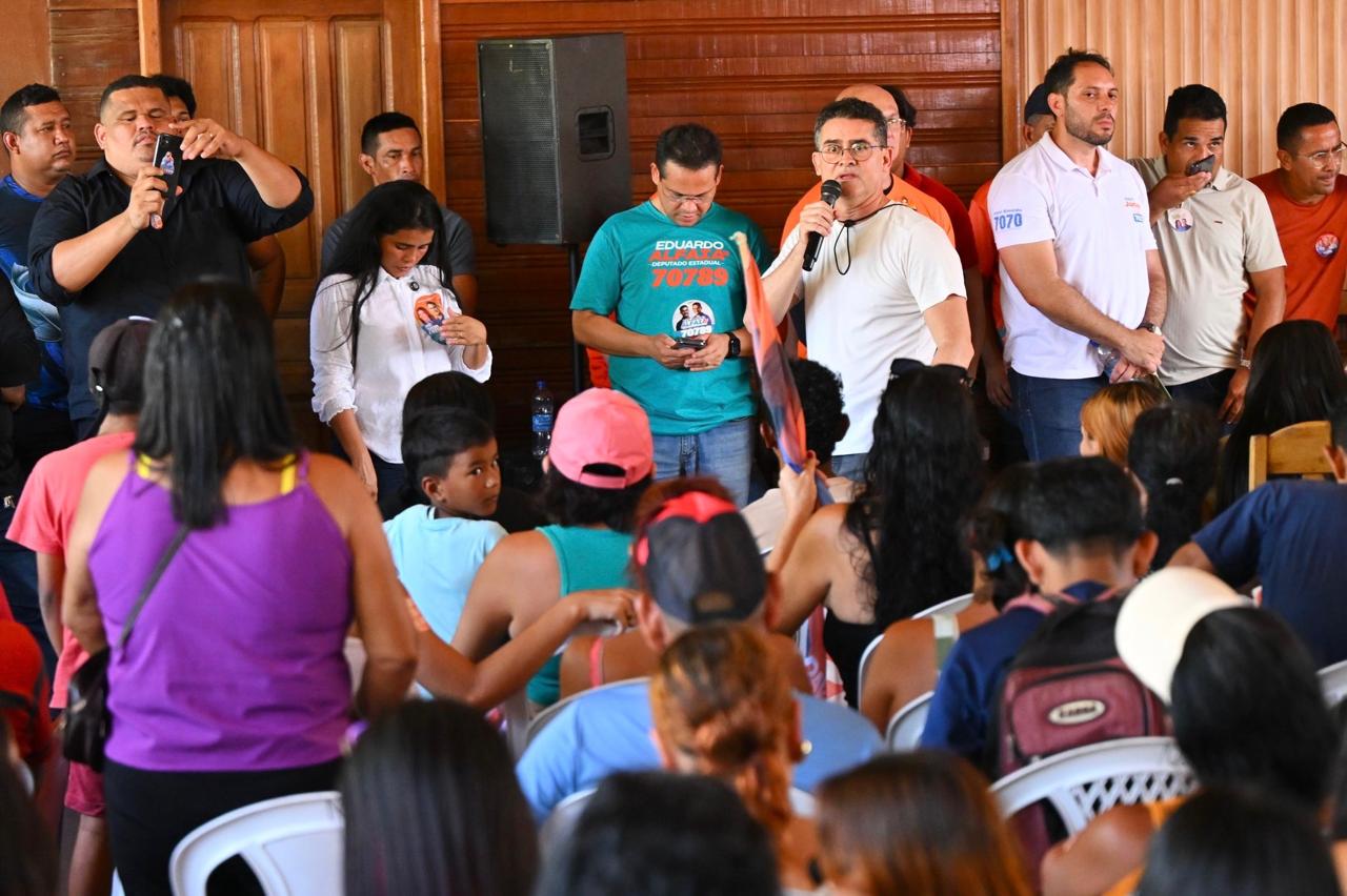 David Almeida encerra agenda em Manaquiri