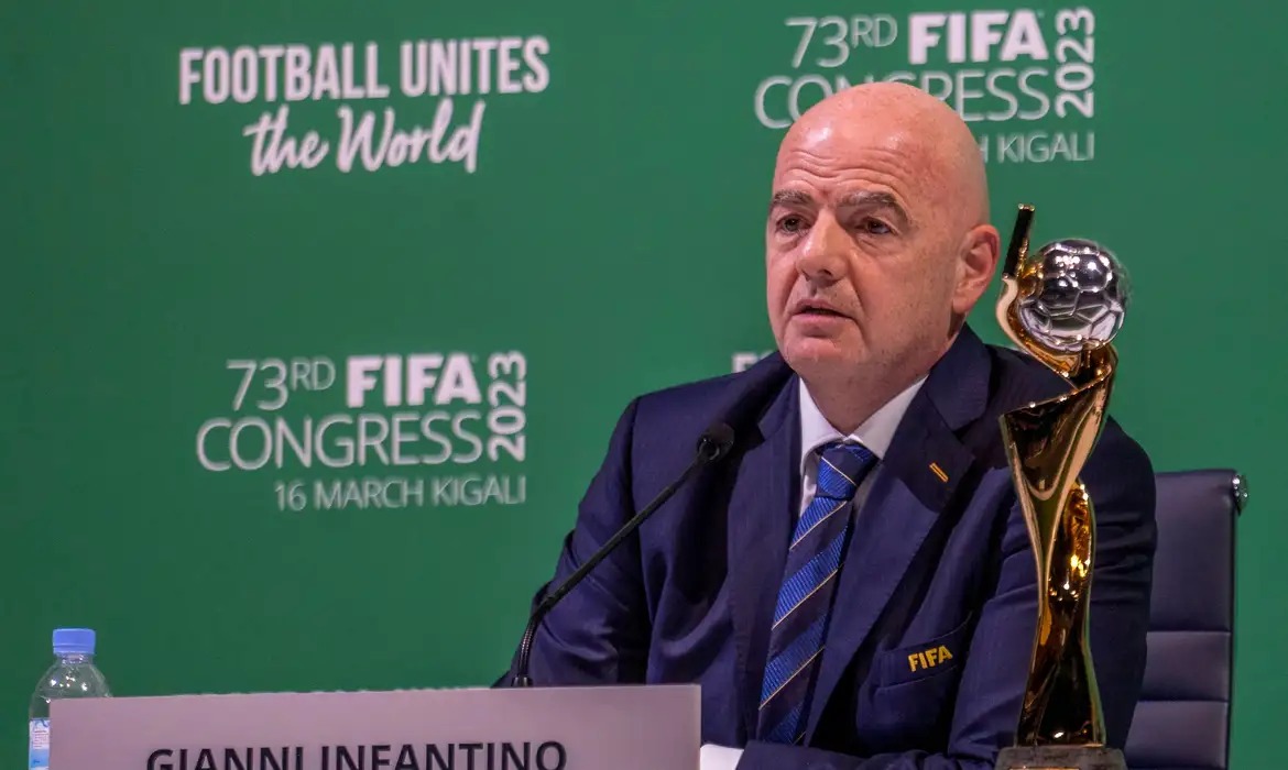 Philippe Diallo aponta quebra de confiança na liderança de Infantino na FIFA
