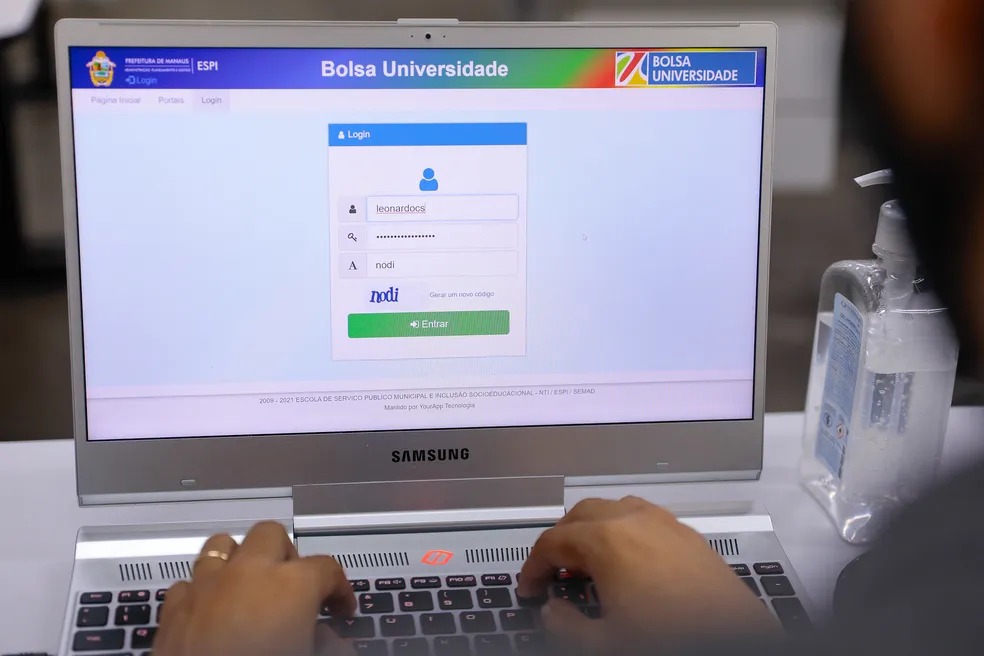 Mais de 20 mil bolsas de estudo devem movimentar graduação em Manaus em 2027