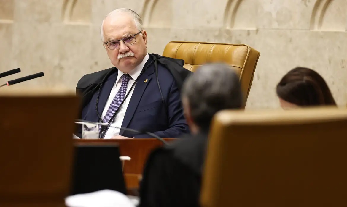Apoio a Fachin destaca papel do STF na proteção da Constituição brasileira