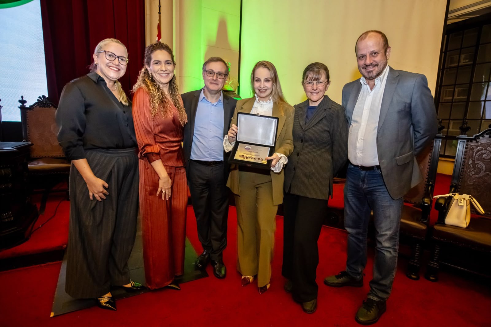 Nudem da DPAM recebe reconhecimento por atuação em defesa das mulheres