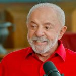 Bolsa Família de R$ 691: Lula assina reajuste de 15%