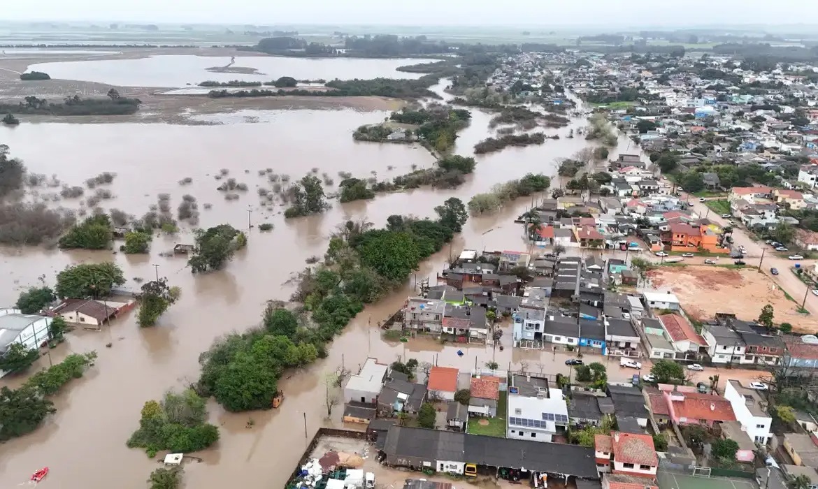 Pesquisadores brasileiros podem ganhar até R$ 20 mil com estudo climático